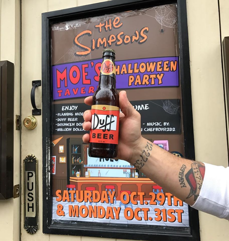 Moe's Tavern William Hallet/Facebook