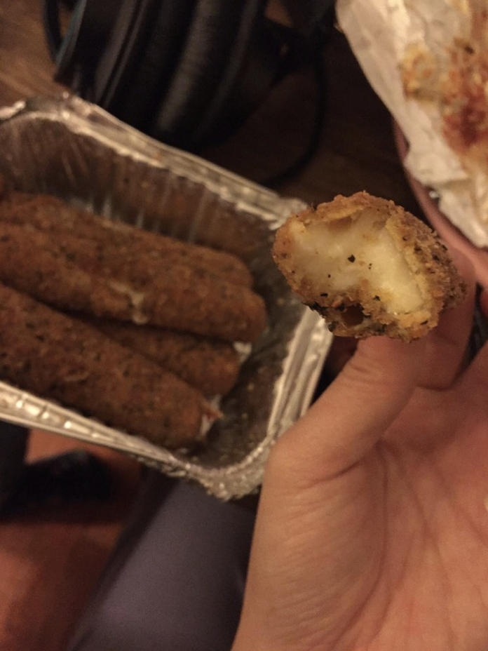 SORRISOS IMAGE VIA YELP