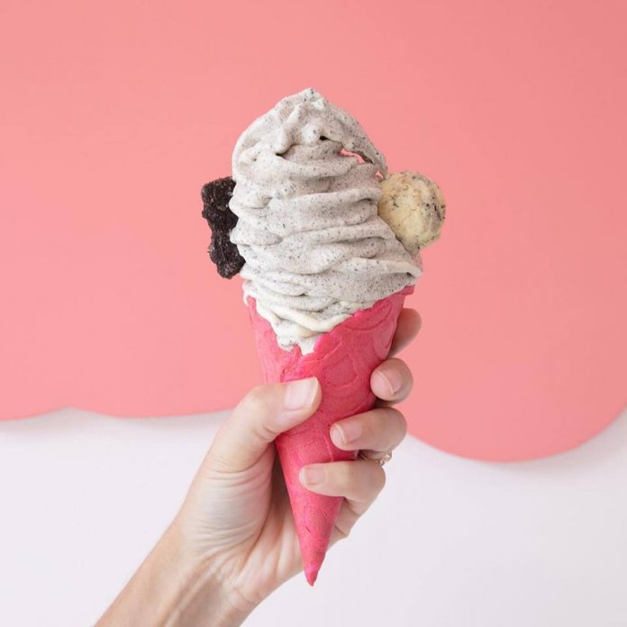 Give Me...Ice Cream! Give Me Astoria