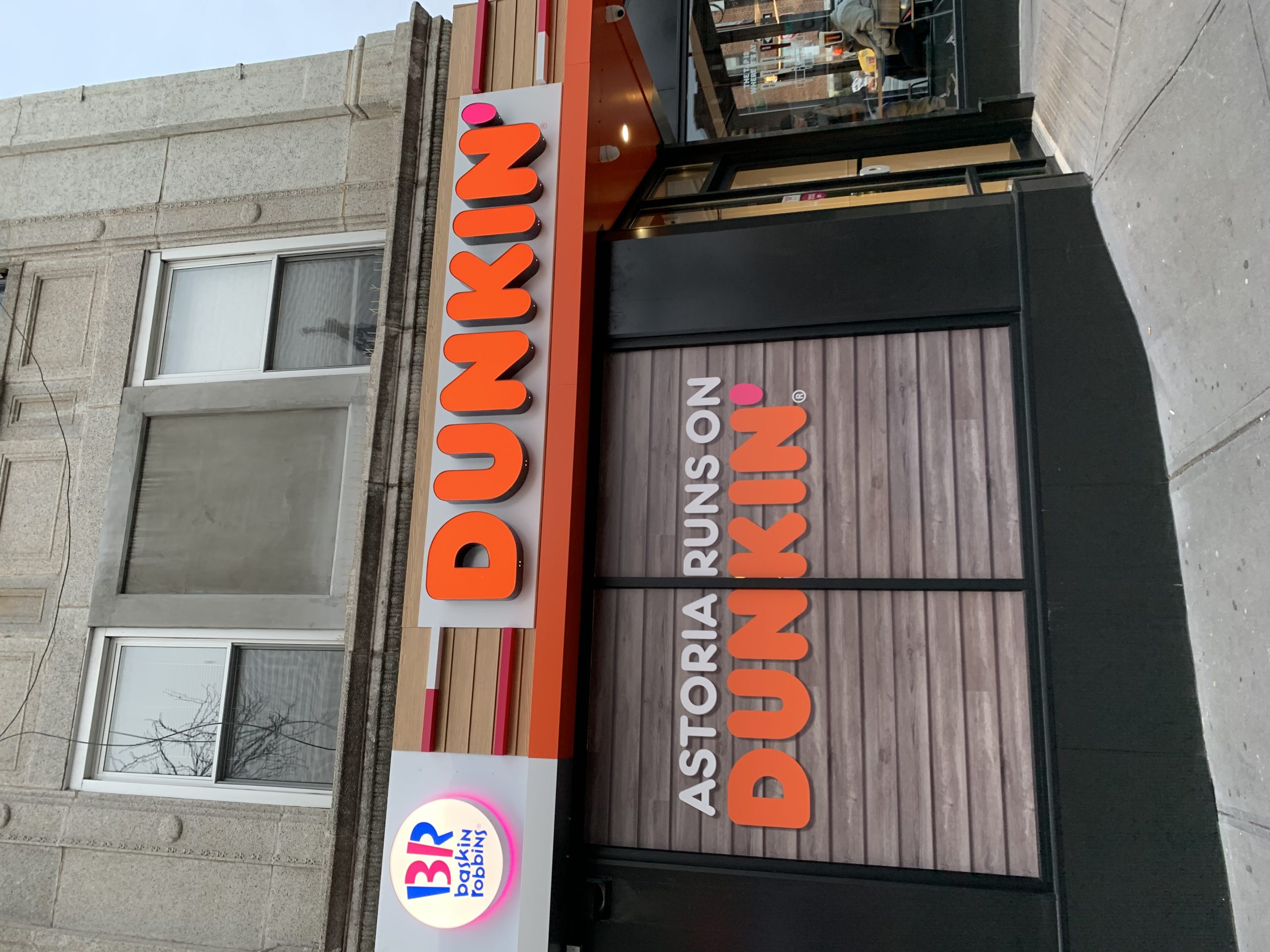 Have You Checked Out Dunkin S New Digs Give Me Astoria