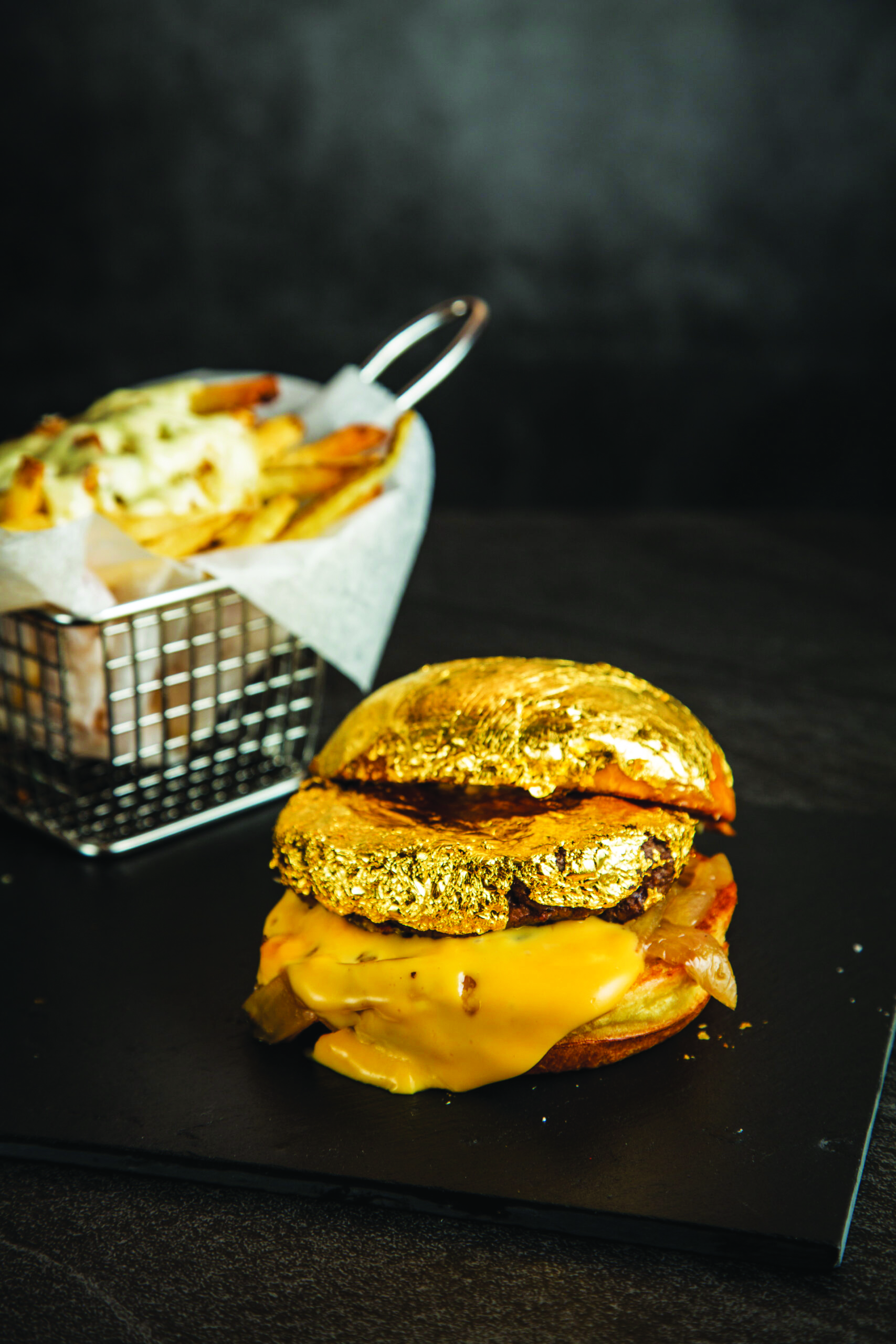 Photo via kxburgerandbeyond.com / website