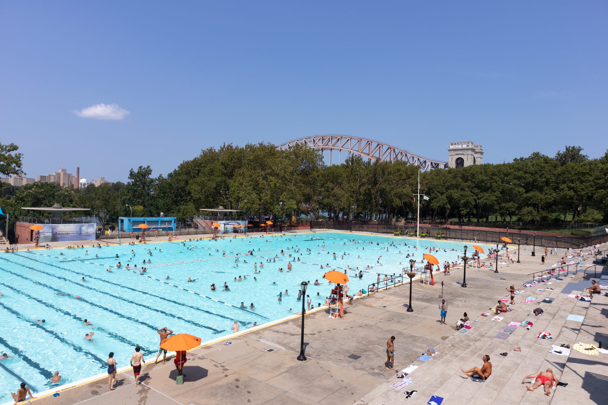 Dive Into Fun Astoria Park Pool ReOpens Give Me Astoria