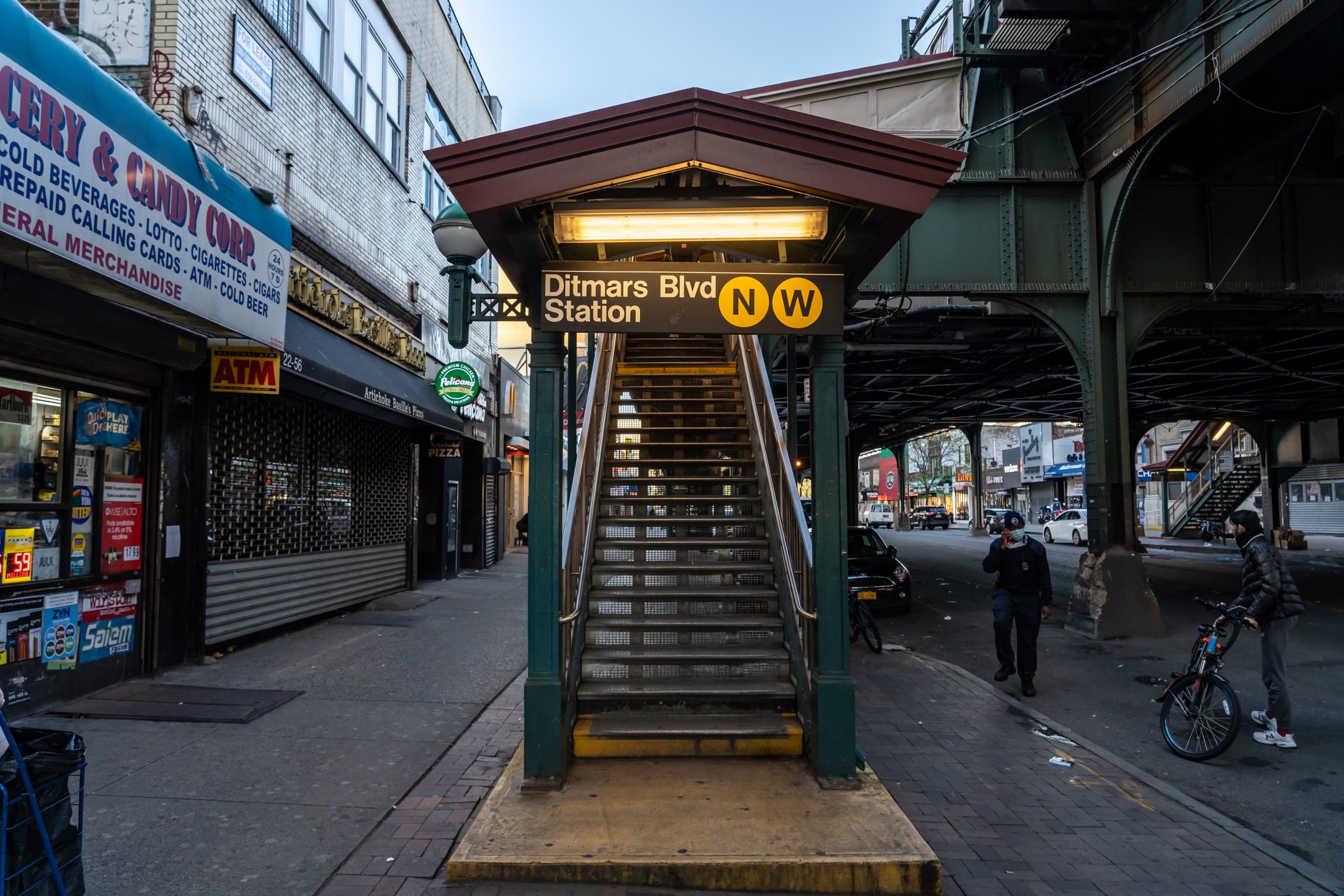 shutterstock 1721467477