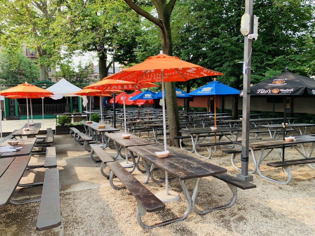 5 beer garden picnic tables