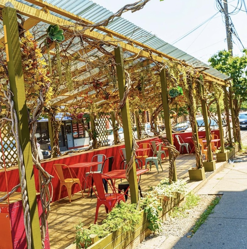 4 La Cevicheria by de Mole outdool seating 1