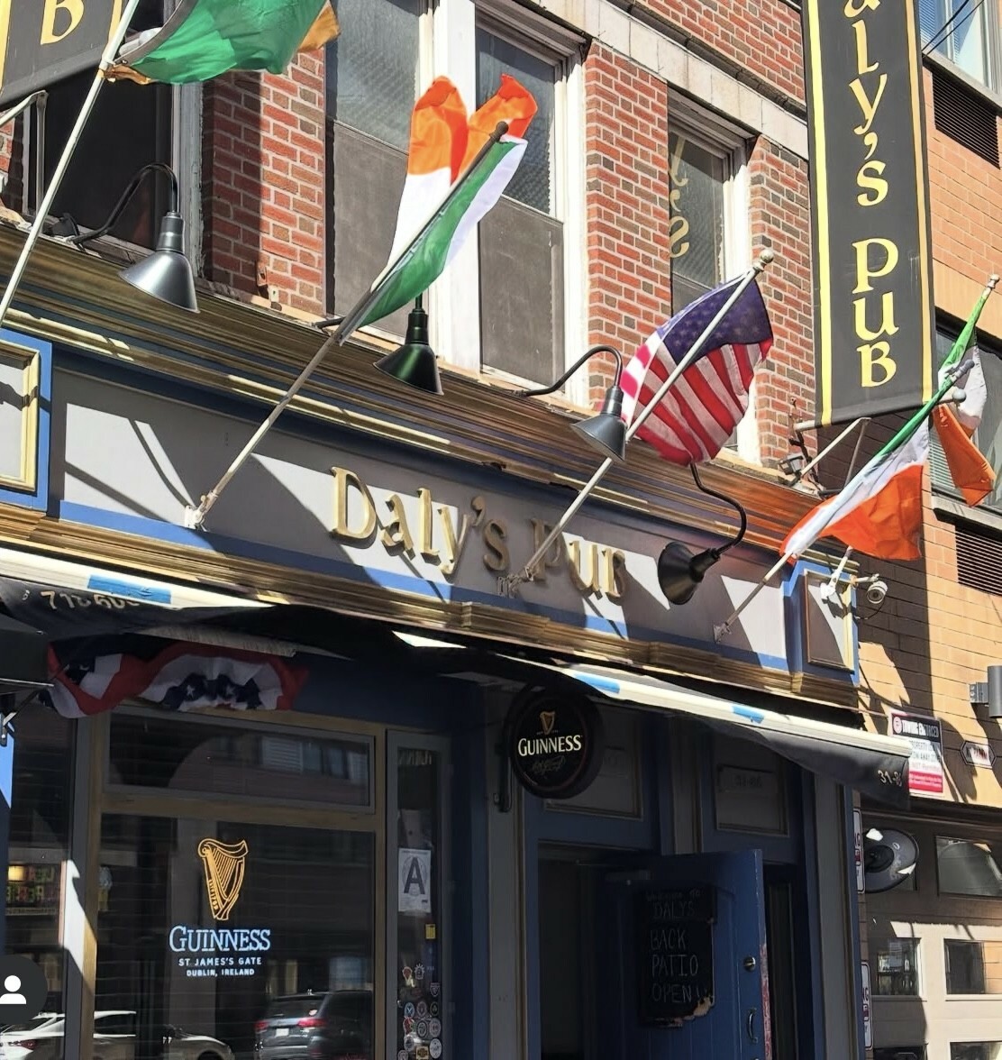 3. Daly's Pub exterior (1)