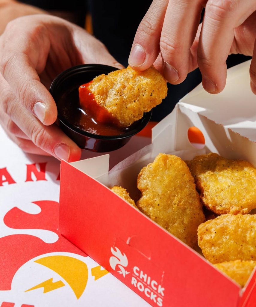 CHICK ROCKS