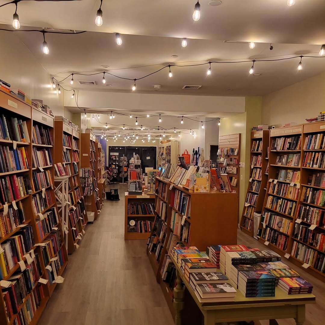 8. Astoria Bookshop