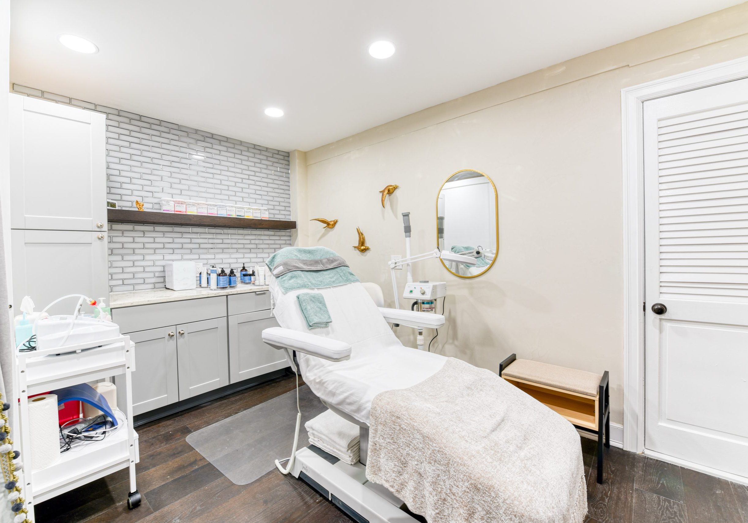 Give_Me_Astoria_image_68208