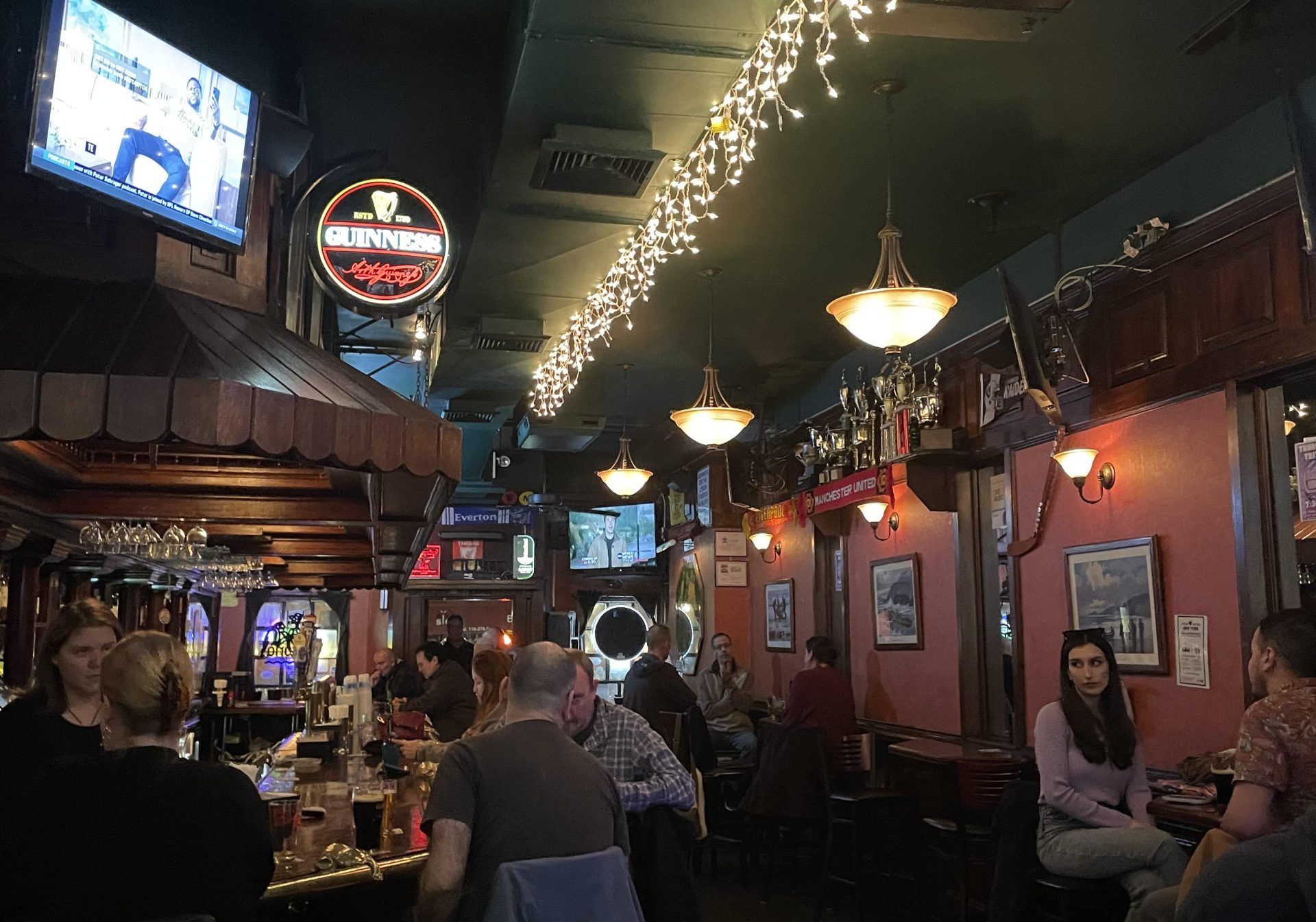 Give_Me_Astoria_image_70989