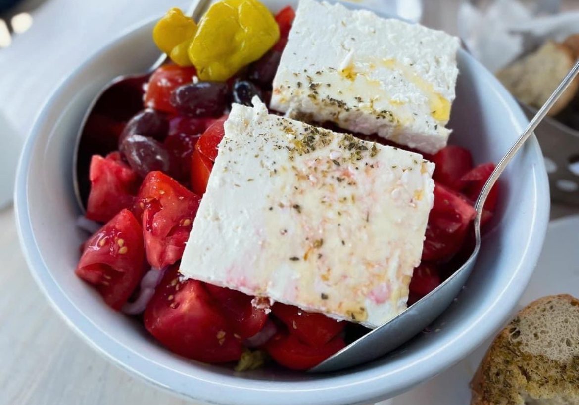 Give_Me_Astoria_image_72825