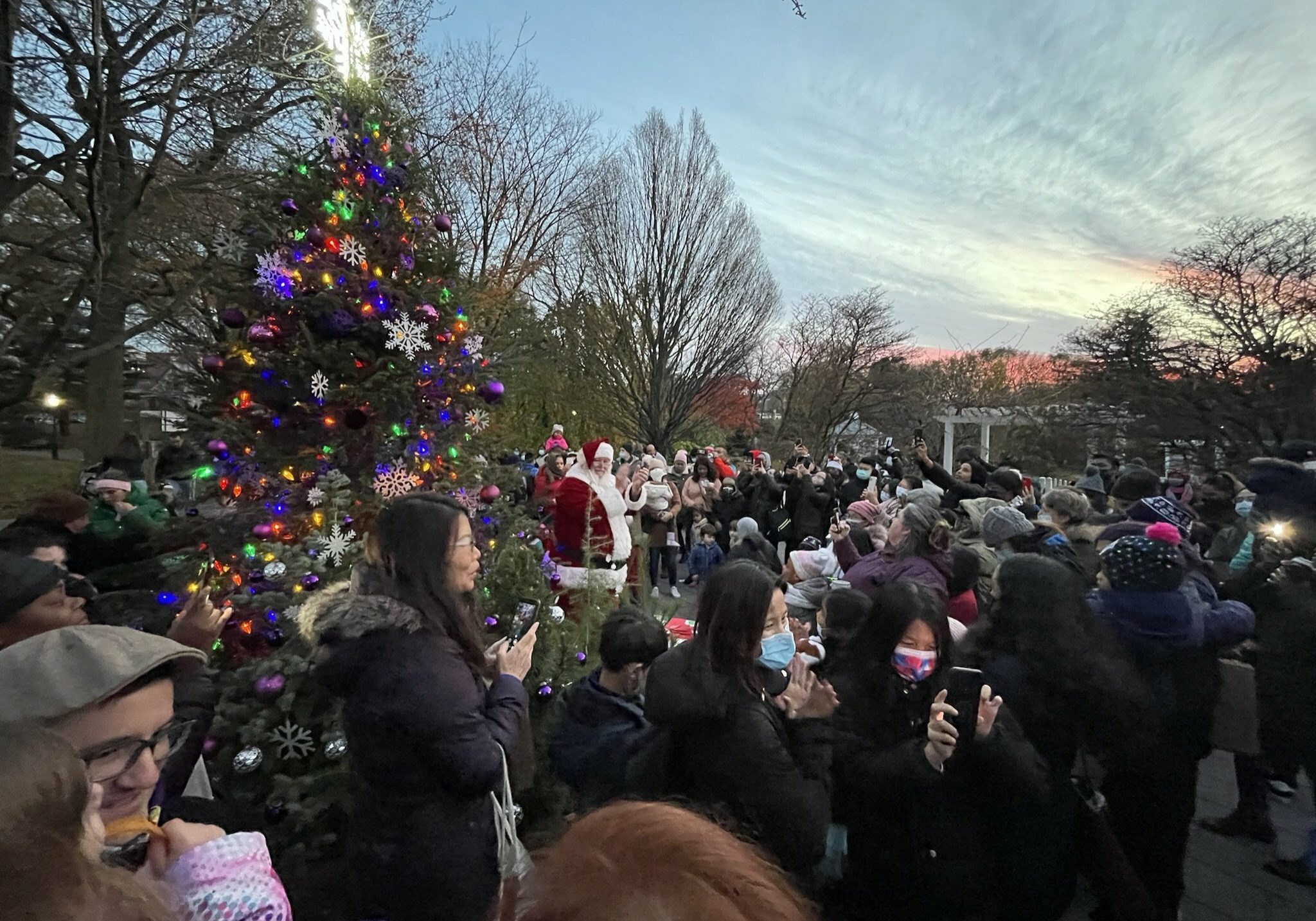 Give_Me_Astoria_image_73396