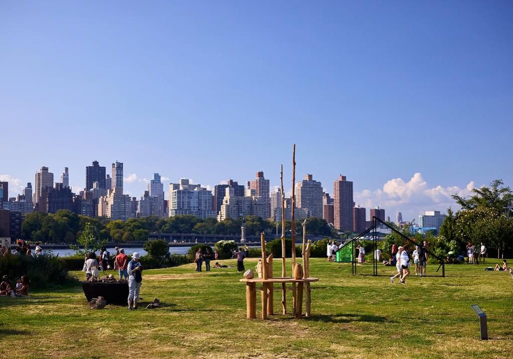 Give_Me_Astoria_image_74032